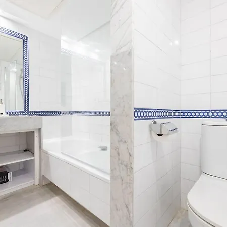Amazing 2 Bedroom Apt In Alhambra Del Golf Rdr291 Apartment
